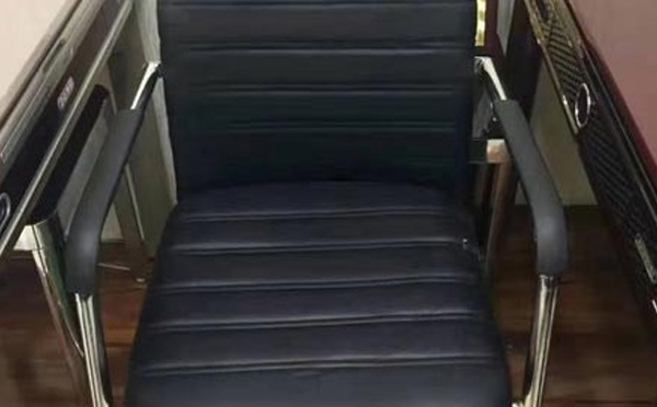 2025年什么牌子华亭麻将椅好?选购与保养避坑指南 2025年什么牌子华亭麻将椅好?选购与保养避坑指南